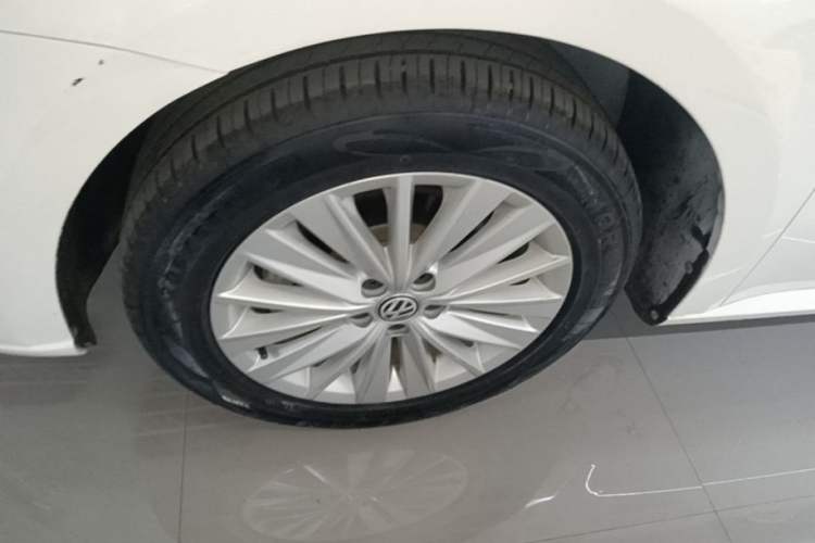 Used Volkswagen Lavida 2019 Lavida Start 1.5L Automatic Comfort Edition China VI Standard Left Front Wheel Hub