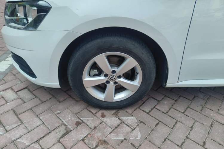 Used Volkswagen Lavida 2019 Lavida Start 1.5L Automatic Trendy Version China VI Standard Left Front Wheel Hub