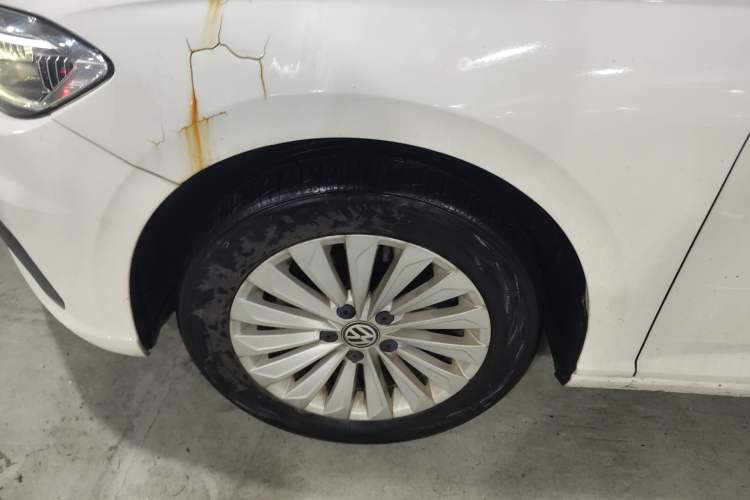 Used Volkswagen Lavida 2019 1.5L Automatic Comfort Edition China VI Standard Left Front Wheel Hub