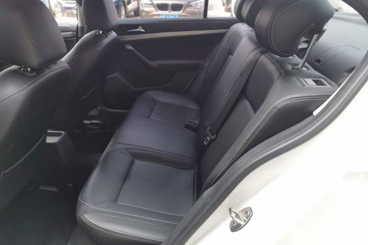 Used Volkswagen Lavida 2019 Lavida Start 1.5L Automatic Trendy Version China VI Standard Left Rear Seat