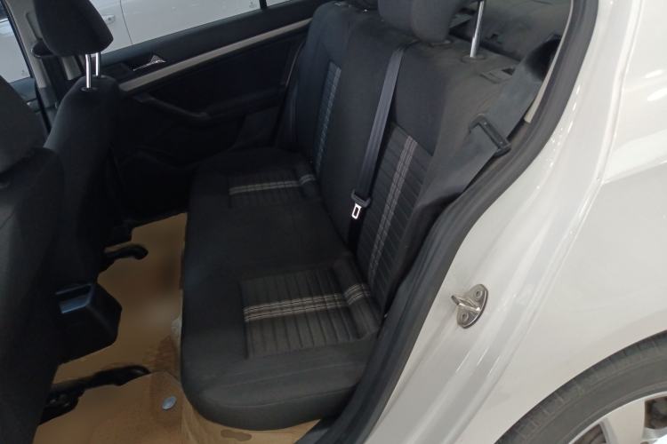 Used Volkswagen Lavida 2019 Lavida Start 1.5L Automatic Trendy Version China VI Standard Left Rear Seat
