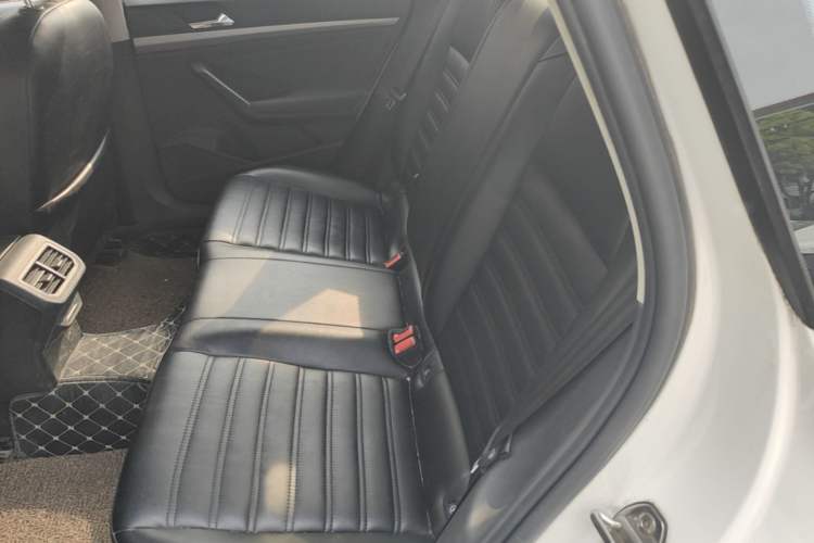 Used Volkswagen Lavida 2019 1.5L Automatic Fashion Edition China VI Left Rear Seat