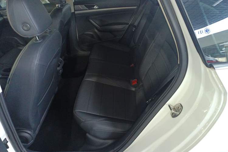 Used Volkswagen Lavida 2019 1.5L Automatic Comfort Edition China VI Standard Left Rear Seat