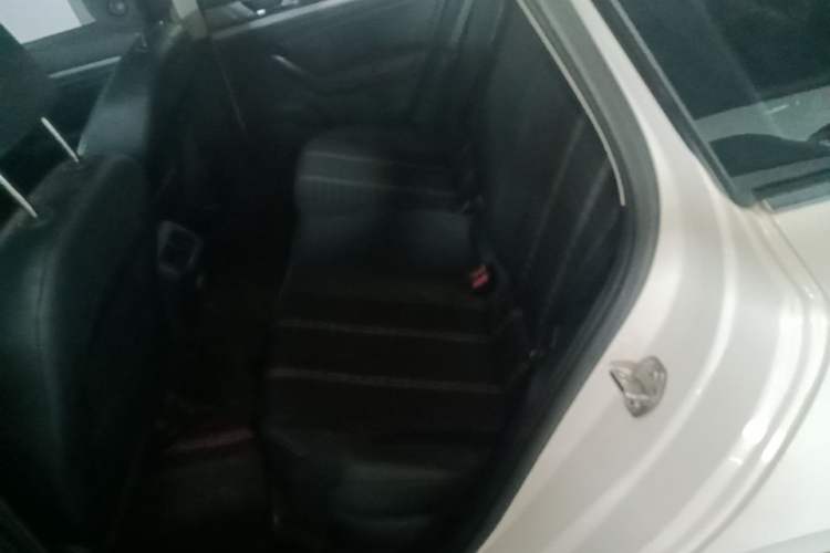 Used Volkswagen Lavida 2019 280TSI DSG Comfort Edition China VI standard Left Rear Seat