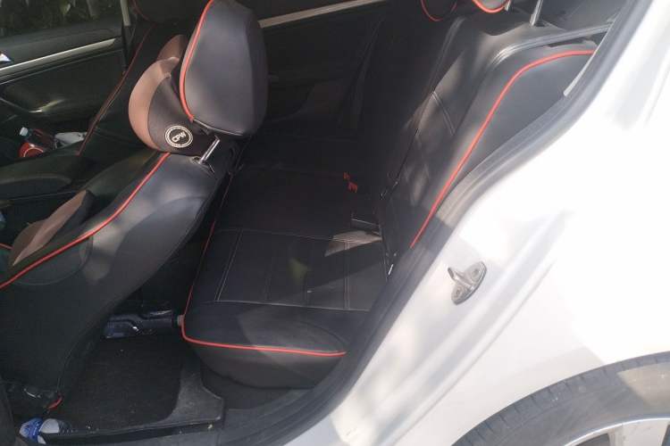 Used Volkswagen Lavida 2019 Lavida Start 1.5L Automatic Trendy Version China VI Standard Left Rear Seat