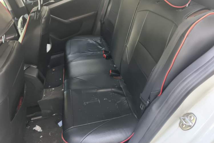 Used Volkswagen Lavida 2019 Lavida Start 1.5L Automatic Comfort Edition China VI Standard Left Rear Seat
