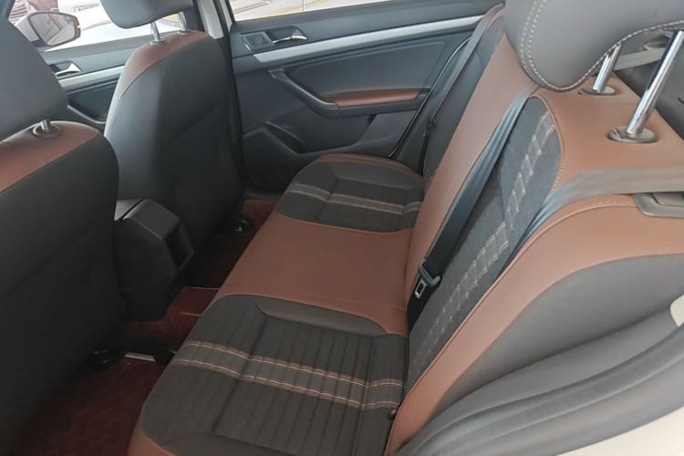 Used Volkswagen Lavida 2019 Lavida Start 1.5L Automatic Comfort Edition China VI Standard Left Rear Seat