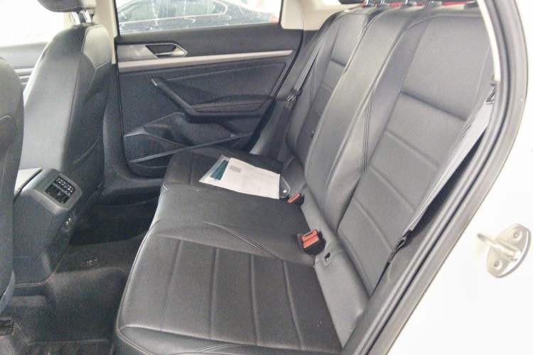Used Volkswagen Lavida 2019 1.5L Automatic Comfort Edition China VI Standard Left Rear Seat
