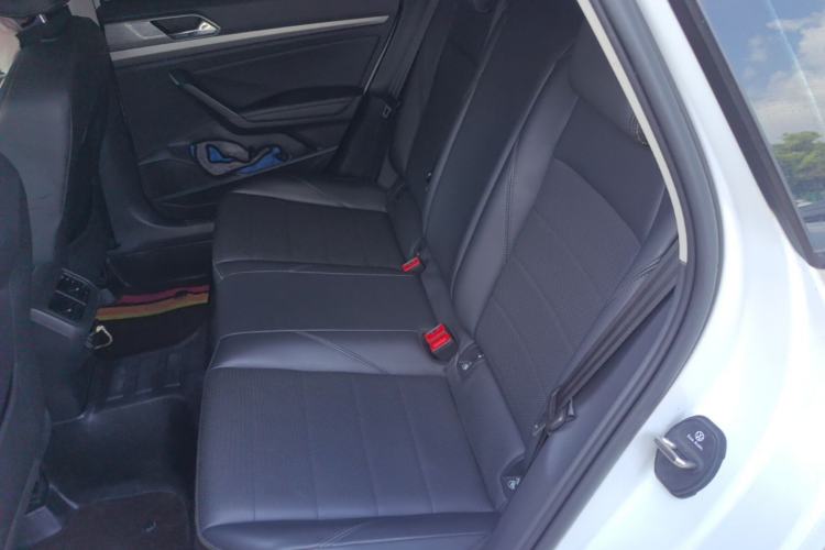 Used Volkswagen Lavida 2019 1.5L Automatic Comfort Edition China VI Standard Left Rear Seat