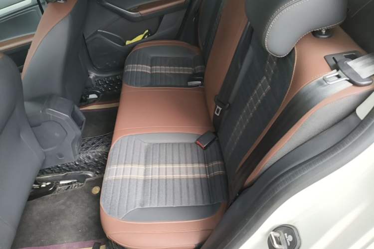 Used Volkswagen Lavida 2019 Lavida Start 1.5L Automatic Comfort Edition China VI Standard Left Rear Seat