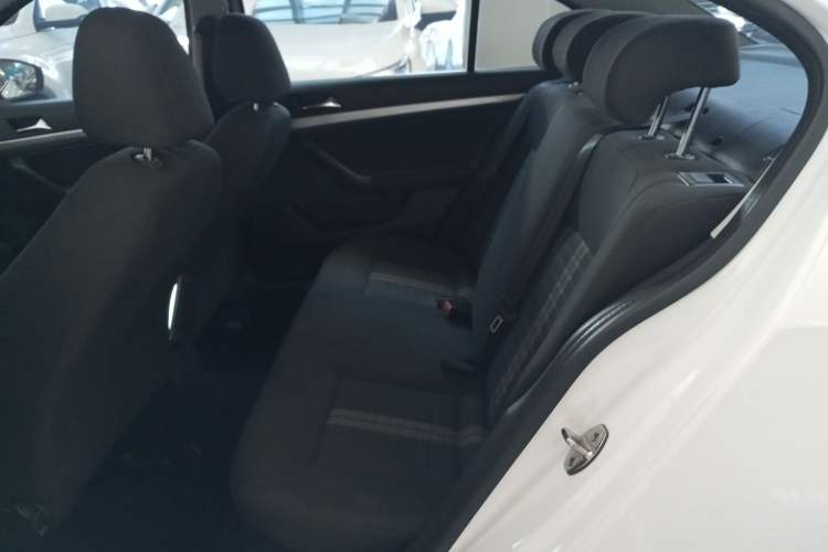 Used Volkswagen Lavida 2019 Lavida Start 1.5L Automatic Trendy Version China VI Standard Left Rear Seat
