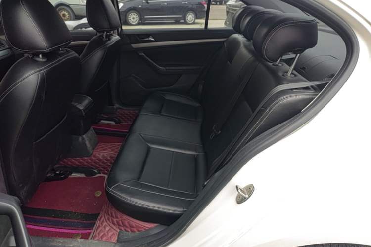 Used Volkswagen Lavida 2019 Lavida Start 1.5L Automatic Trendy Version China VI Standard Left Rear Seat