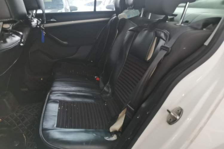 Used Volkswagen Lavida 2019 Lavida Start 1.5L Automatic Trendy Version China VI Standard Left Rear Seat