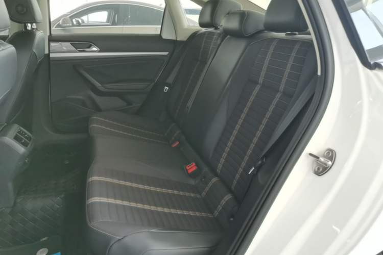 Used Volkswagen Lavida 2019 280TSI DSG Comfort Edition China VI standard Left Rear Seat