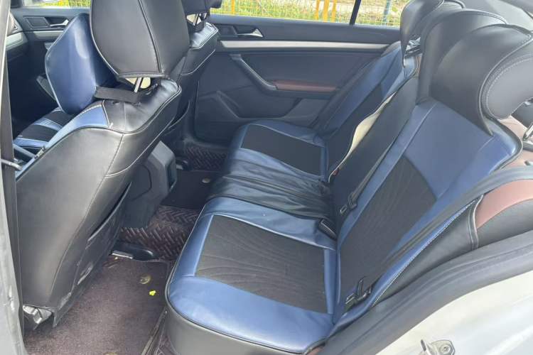Used Volkswagen Lavida 2019 Lavida Start 1.5L Automatic Comfort Edition China VI Standard Left Rear Seat