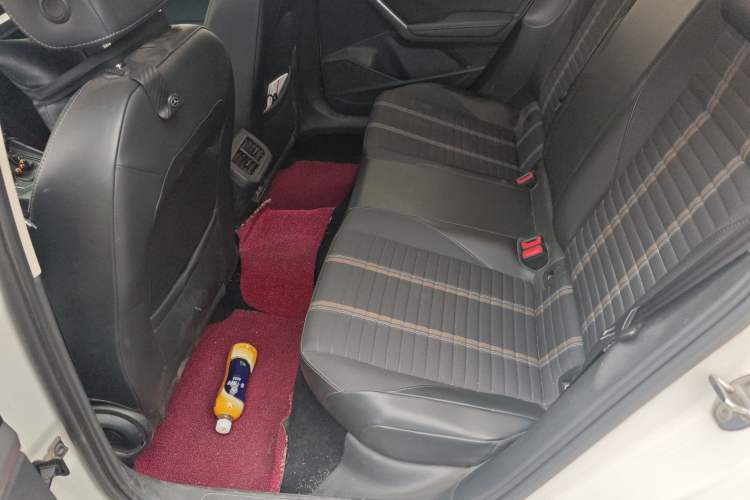 Used Volkswagen Lavida 2019 280TSI DSG Comfort Edition China VI standard Left Rear Seat