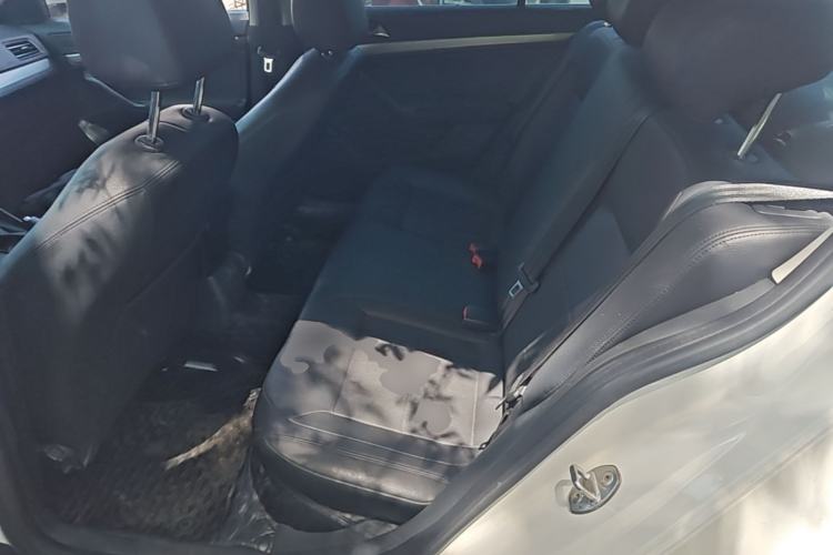 Used Volkswagen Lavida 2019 Lavida Start 1.5L Automatic Trendy Version China VI Standard Left Rear Seat