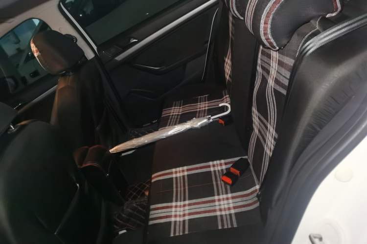 Used Volkswagen Lavida 2019 Lavida Start 1.5L Automatic Trendy Version China VI Standard Left Rear Seat