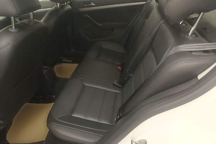 Used Volkswagen Lavida 2019 Lavida Start 1.5L Automatic Trendy Version China VI Standard Left Rear Seat