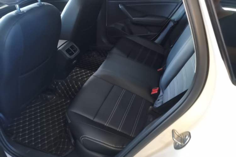 Used Volkswagen Lavida 2019 280TSI DSG Comfort Edition China VI standard Left Rear Seat