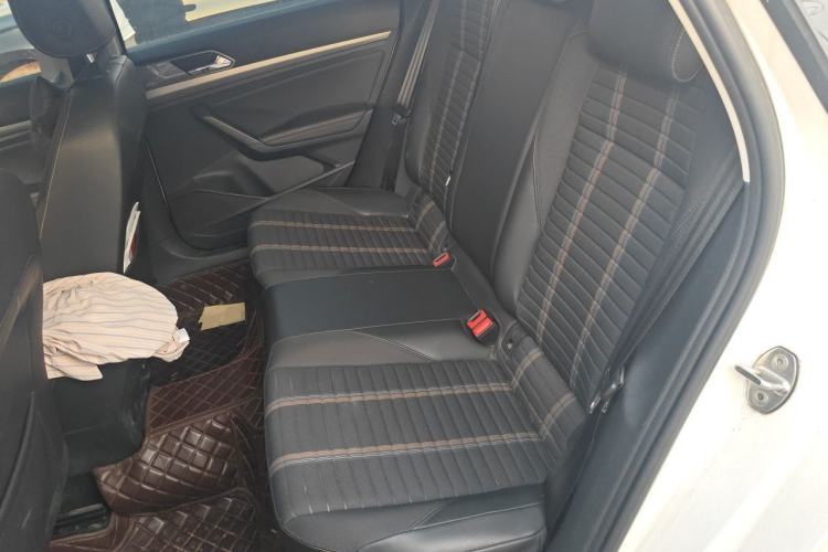 Used Volkswagen Lavida 2019 Hatchback 280TSI DSG Comfort Edition China VI Standard Left Rear Seat