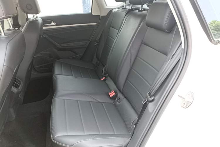 Used Volkswagen Lavida 2019 1.5L Automatic Comfort Edition China VI Standard Left Rear Seat