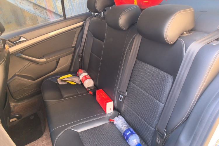 Used Volkswagen Lavida 2019 Lavida Start 1.5L Automatic Trendy Version China VI Standard Left Rear Seat
