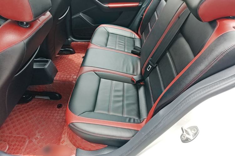 Used Volkswagen Lavida 2019 Lavida Start 1.5L Automatic Trendy Version China VI Standard Left Rear Seat