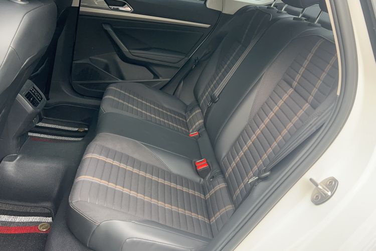 Used Volkswagen Lavida 2019 280TSI DSG Comfort Edition China VI standard Left Rear Seat