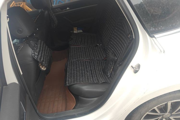 Used Volkswagen Lavida 2019 280TSI DSG Luxury Edition China VI Standard Left Rear Seat