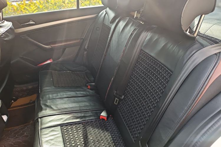 Used Volkswagen Lavida 2019 Lavida Start 1.5L Automatic Comfort Edition China VI Standard Left Rear Seat