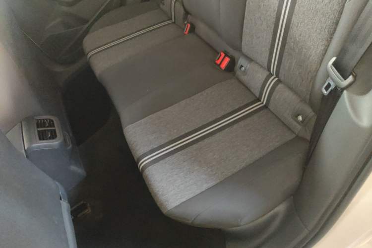 Used Volkswagen Lavida 2019 1.5L Automatic Fashion Edition China VI Left Rear Seat