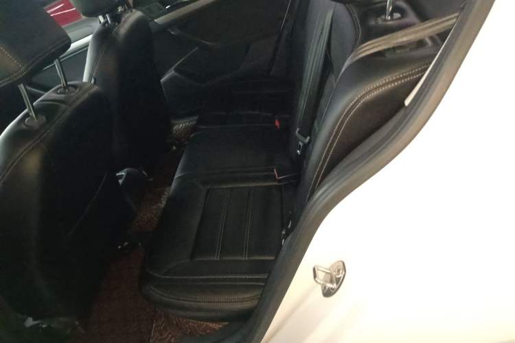 Used Volkswagen Lavida 2019 Lavida Start 1.5L Automatic Trendy Version China VI Standard Left Rear Seat