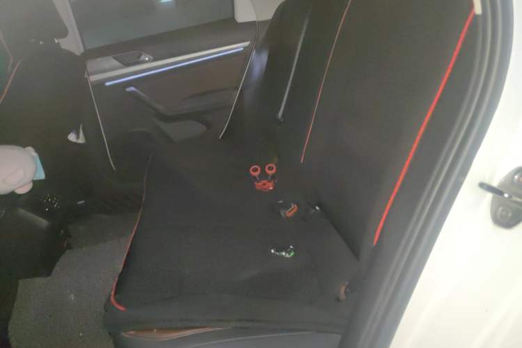 Used Volkswagen Lavida 2019 280TSI DSG Luxury Edition China VI Standard Left Rear Seat