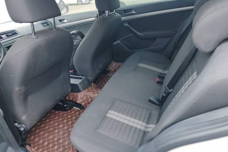 Used Volkswagen Lavida 2019 Lavida Start 1.5L Automatic Trendy Version China VI Standard Left Rear Seat