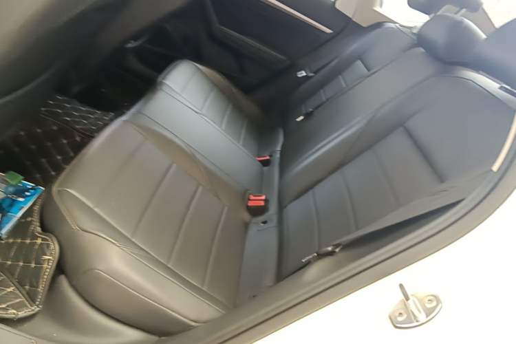 Used Volkswagen Lavida 2019 1.5L Automatic Comfort Edition China VI Standard Left Rear Seat