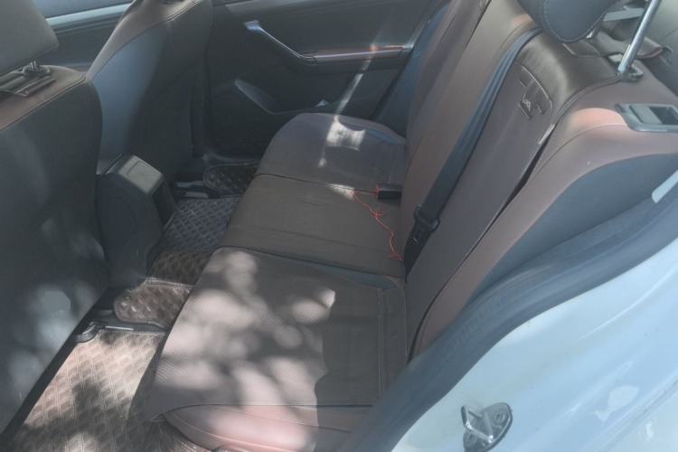 Used Volkswagen Lavida 2019 Lavida Start 1.5L Automatic Comfort Edition China VI Standard Left Rear Seat