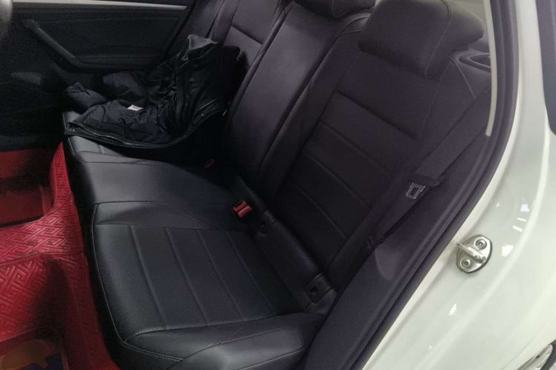 Used Volkswagen Lavida 2019 1.5L Automatic Comfort Edition China VI Standard Left Rear Seat