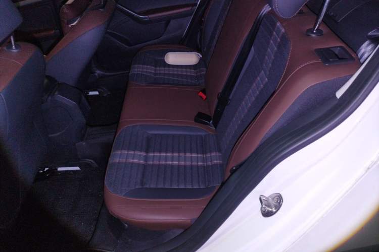 Used Volkswagen Lavida 2019 Lavida Start 1.5L Automatic Comfort Edition China VI Standard Left Rear Seat