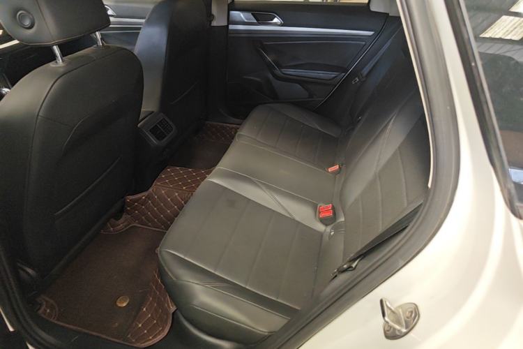 Used Volkswagen Lavida 2019 1.5L Automatic Comfort Edition China VI Standard Left Rear Seat