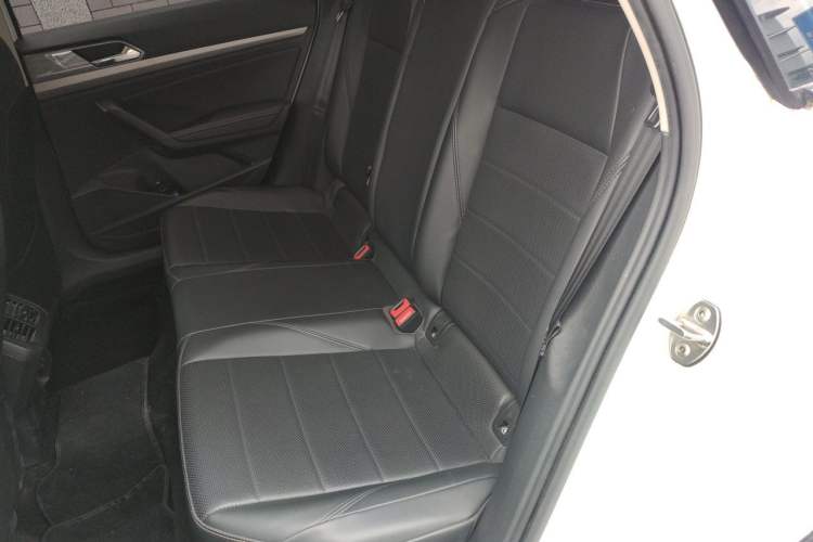 Used Volkswagen Lavida 2019 1.5L Automatic Comfort Edition China VI Standard Left Rear Seat