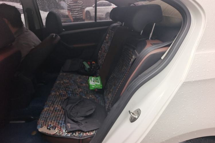 Used Volkswagen Lavida 2019 Lavida Start 1.5L Manual Comfort Edition China VI Standard Left Rear Seat