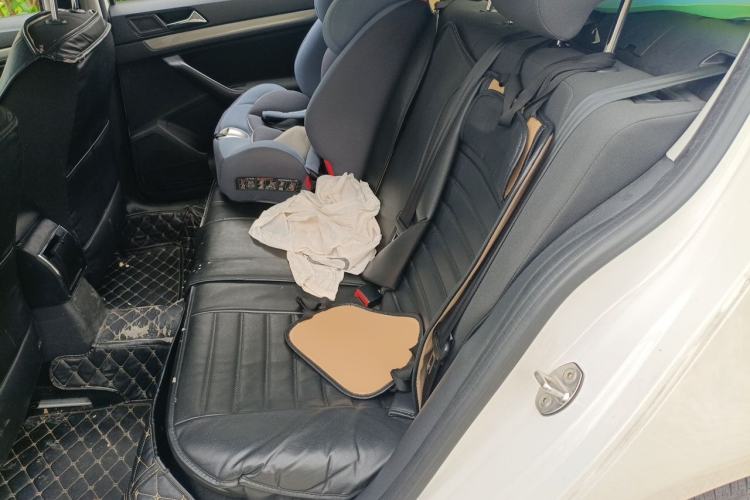 Used Volkswagen Lavida 2019 Lavida Start 1.5L Automatic Trendy Version China VI Standard Left Rear Seat