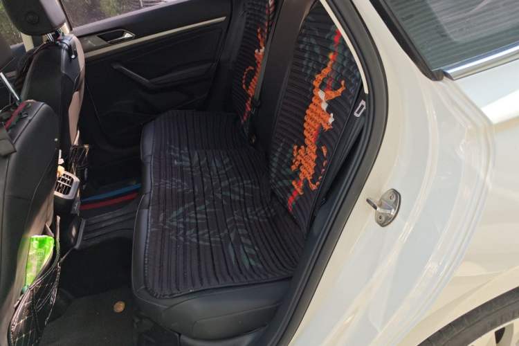 Used Volkswagen Lavida 2019 1.5L Automatic Comfort Edition China VI Standard Left Rear Seat