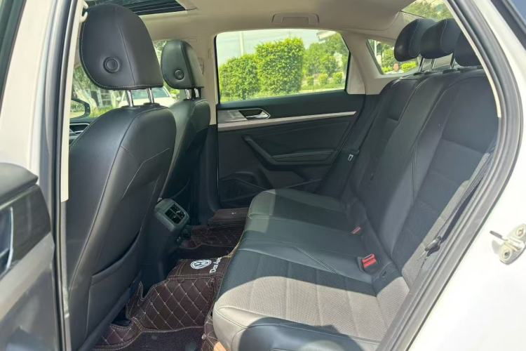Used Volkswagen Lavida 2019 1.5L Automatic Comfort Edition China VI Standard Left Rear Seat