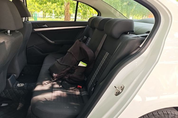 Used Volkswagen Lavida 2019 Lavida Start 1.5L Automatic Trendy Version China VI Standard Left Rear Seat