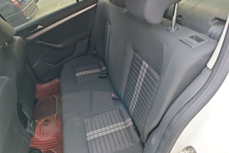 Used Volkswagen Lavida 2019 Lavida Start 1.5L Automatic Trendy Version China VI Standard Left Rear Seat