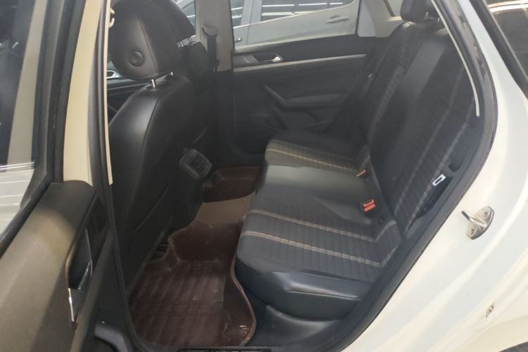 Used Volkswagen Lavida 2019 280TSI DSG Comfort Edition China VI standard Left Rear Seat