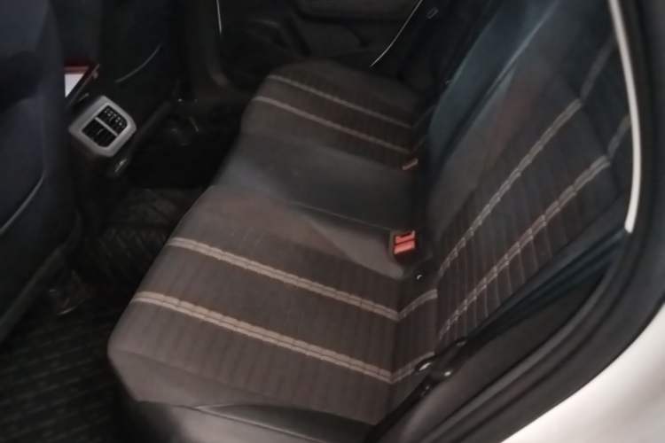 Used Volkswagen Lavida 2019 280TSI DSG Comfort Edition China VI standard Left Rear Seat