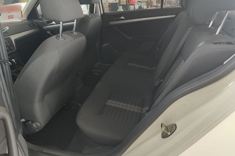 Used Volkswagen Lavida 2019 Lavida Start 1.5L Automatic Trendy Version China VI Standard Left Rear Seat